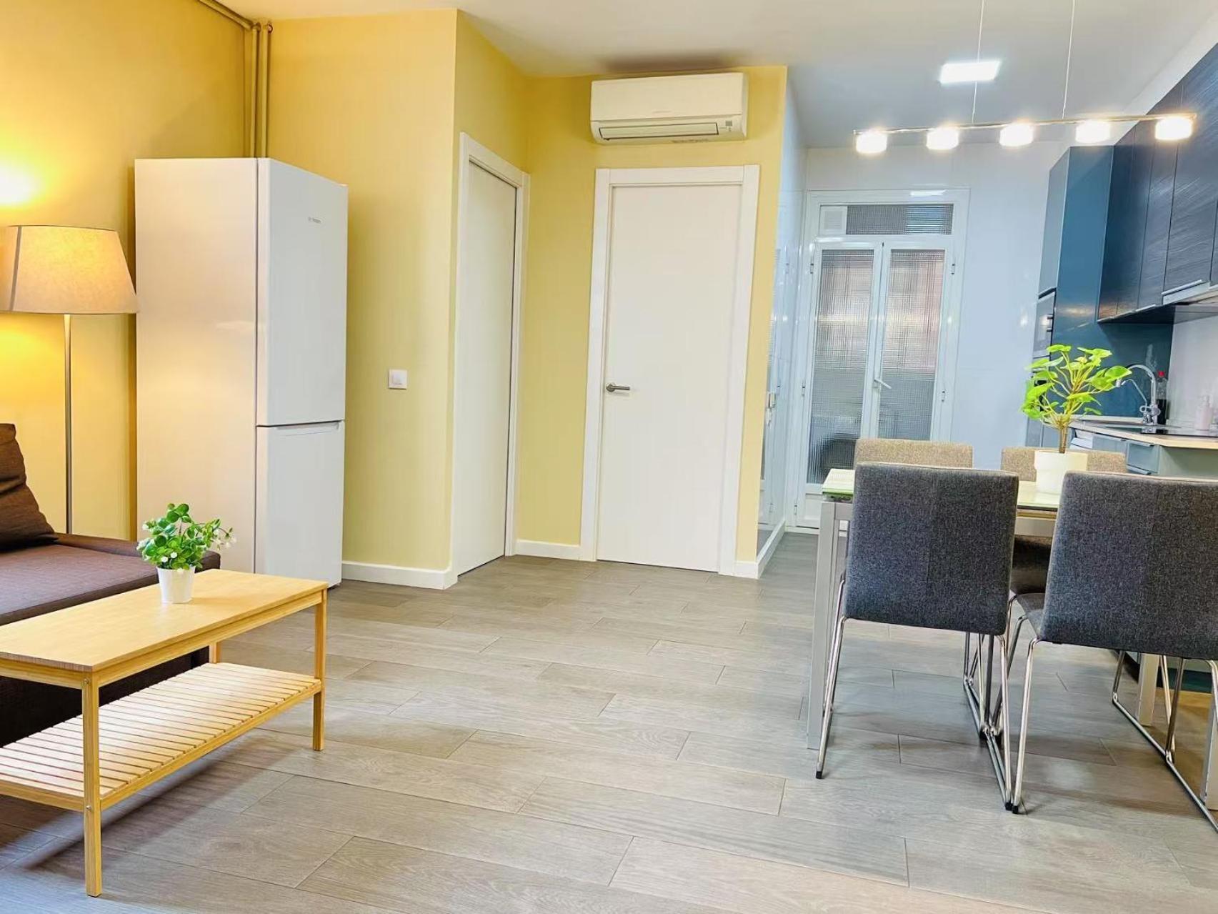Apartamento Sants Barcelona Exterior photo