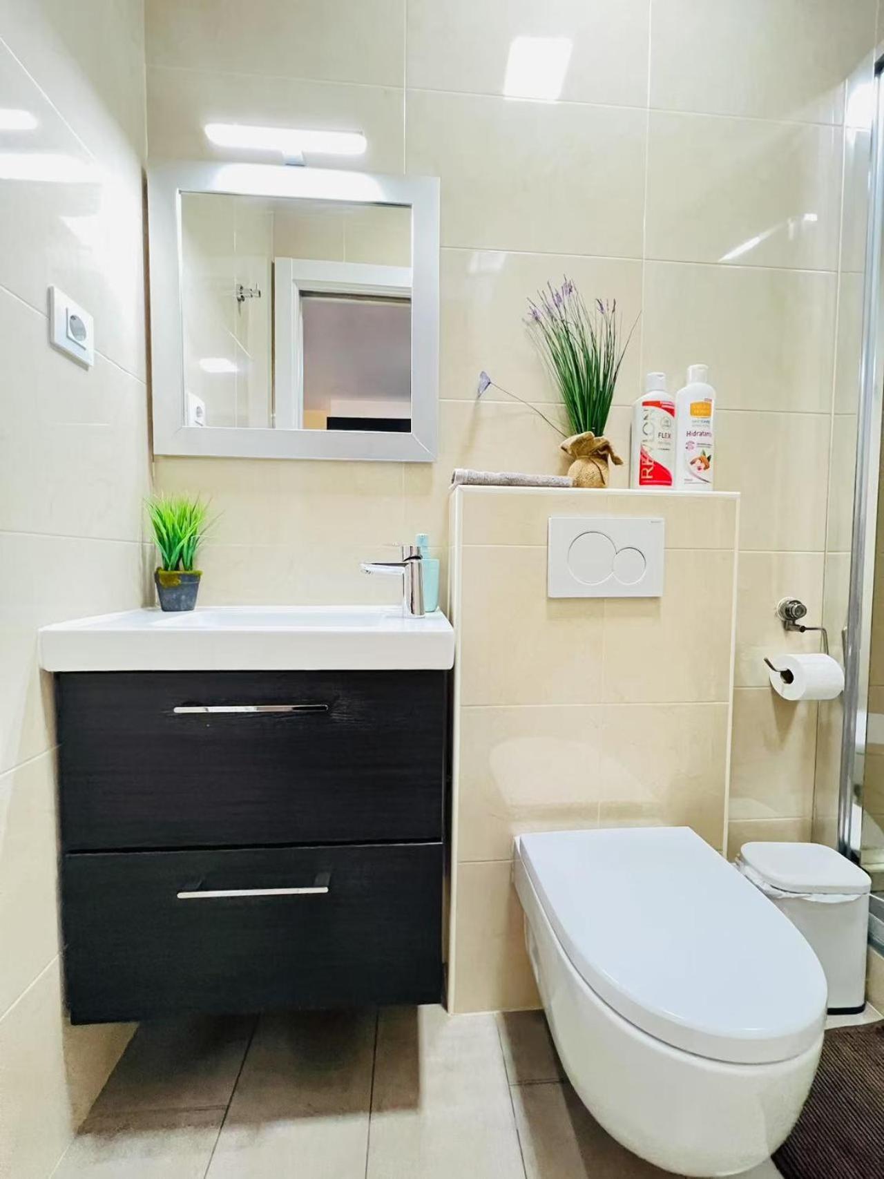 Apartamento Sants Barcelona Exterior photo